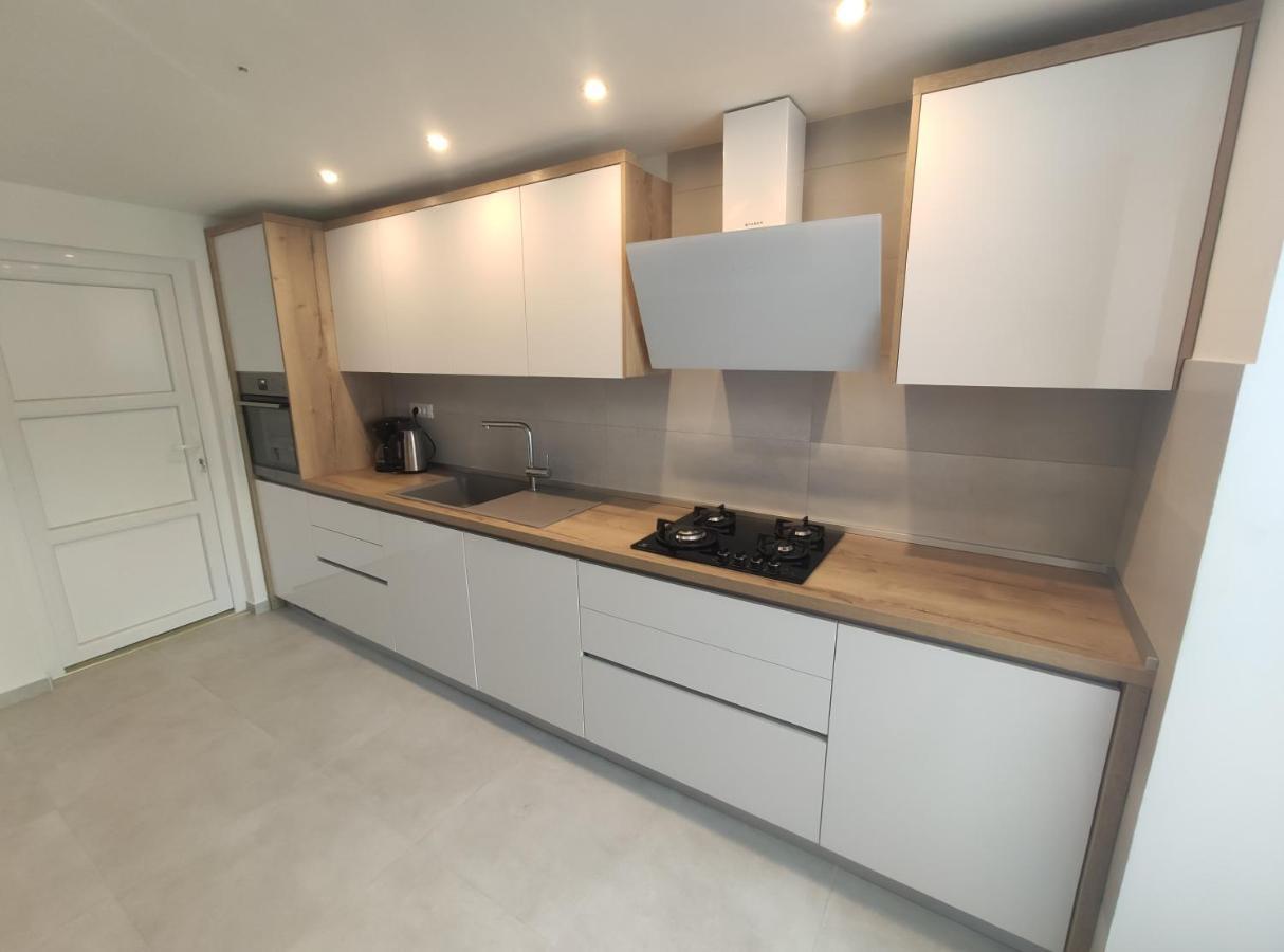 Peaceful Apartment 30 Meters From Sea Zadar Exterior photo